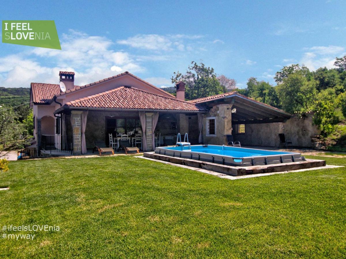 Family Apartment Rihter Crni Kal Экстерьер фото